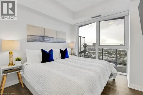 36 Zorra Street Toronto ON M8Z 0G5