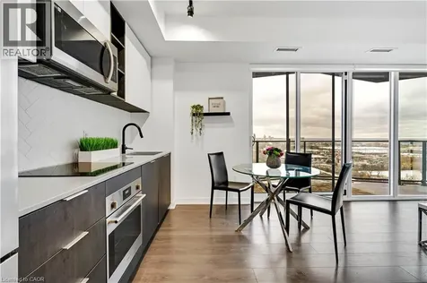36 Zorra Street Toronto ON M8Z 0G5