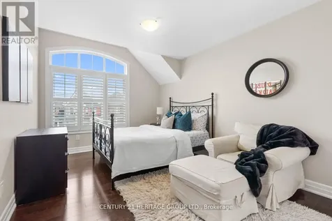 67 Alex Campbell Crescent King (king City) ON L7B 1K9