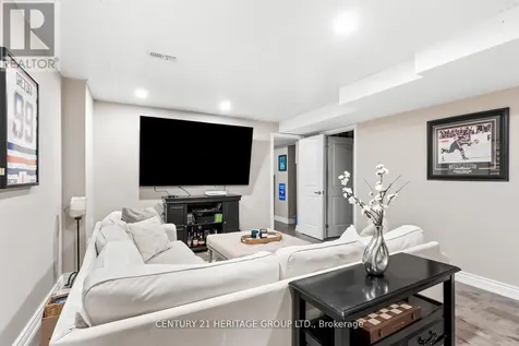 67 Alex Campbell Crescent King (king City) ON L7B 1K9