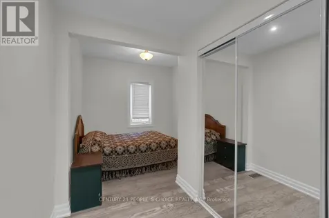 71 Bay Sands Drive Wasaga Beach ON L9Z 1V1