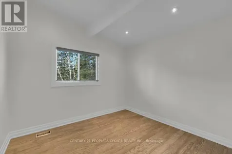 71 Bay Sands Drive Wasaga Beach ON L9Z 1V1