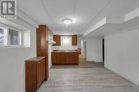 71 Bay Sands Drive Wasaga Beach ON L9Z 1V1