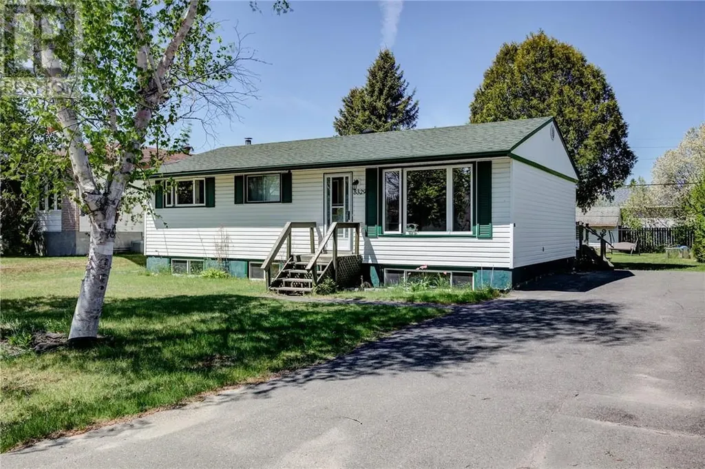 3329 Romeo Street Val Caron ON P3A 1X9