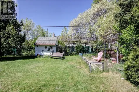 3329 Romeo Street Val Caron ON P3A 1X9