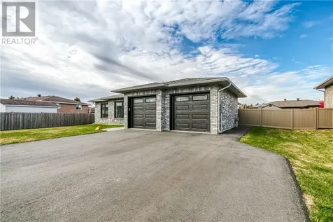 56 Oak Street Capreol ON P0M 1H0