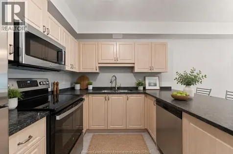 5995 Ellis Street Lasalle ON N9H 2P1