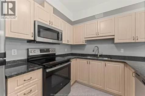 5995 Ellis Street Lasalle ON N9H 2P1