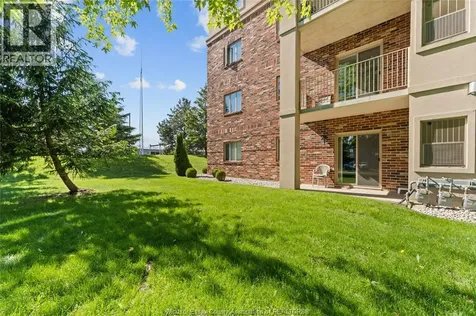 5995 Ellis Street Lasalle ON N9H 2P1