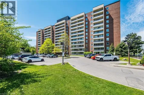 25 Four Winds Drive Toronto ON M3J 1K8