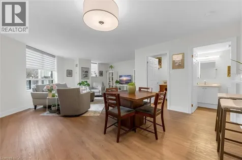 185 Robinson Street Oakville ON L6J 7P6