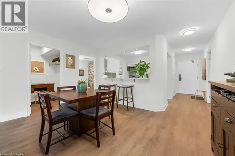 185 Robinson Street Oakville ON L6J 7P6