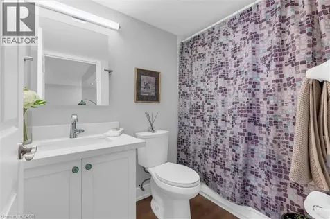 185 Robinson Street Oakville ON L6J 7P6