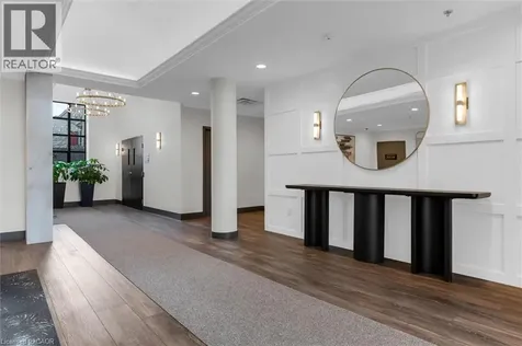 185 Robinson Street Oakville ON L6J 7P6