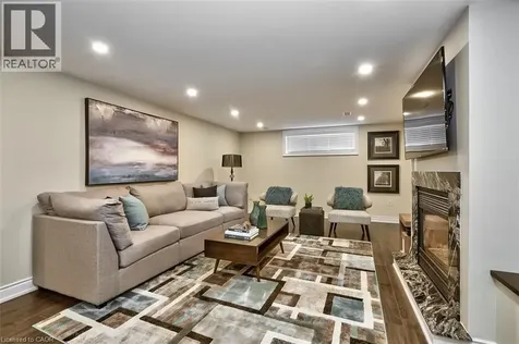 126 West 26th Street Hamilton ON L9C 4Z4