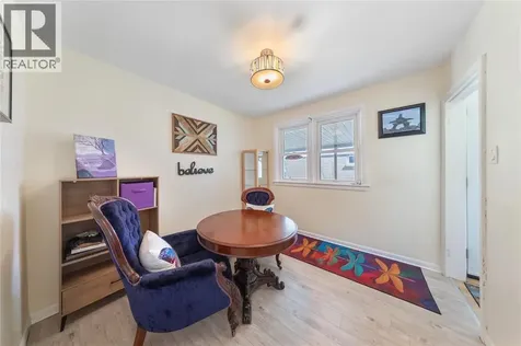 1272 Coral Way Sarnia ON N7V 3R8