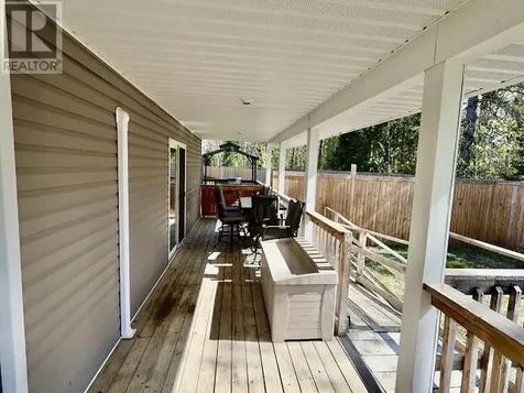 44 Pineshores Road Goulais River ON P0S 1E0