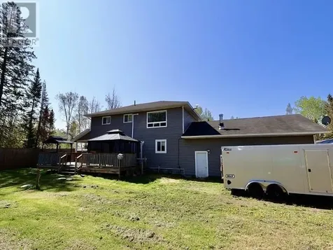 44 Pineshores Road Goulais River ON P0S 1E0