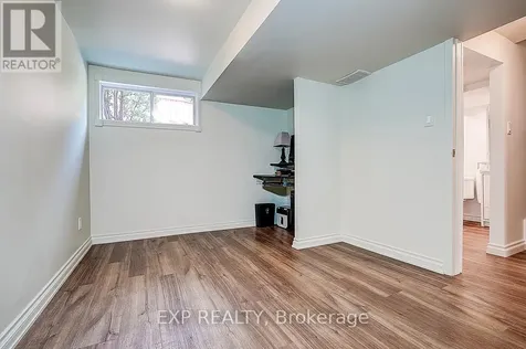 62 Kempsell Crescent Toronto (don Valley Village) ON M2J 2Z7