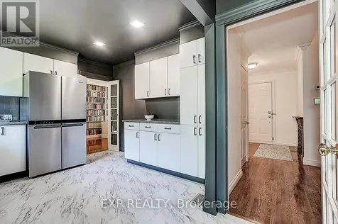62 Kempsell Crescent Toronto (don Valley Village) ON M2J 2Z7