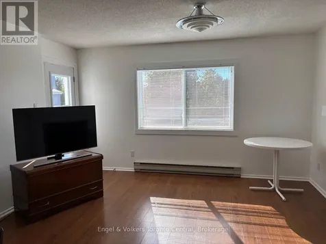 23 Dawson Drive Collingwood ON L9Y 5B4