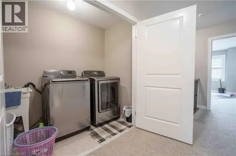 18 Cittadella Boulevard Stoney Creek ON L0R 1P0