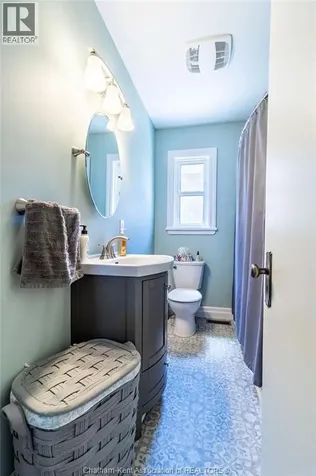 156 Emma Street Chatham ON N7L 1B3