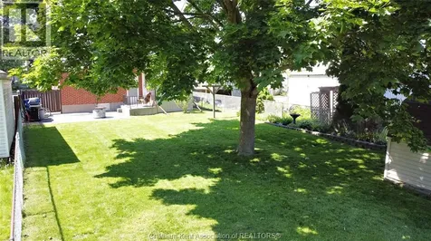 156 Emma Street Chatham ON N7L 1B3