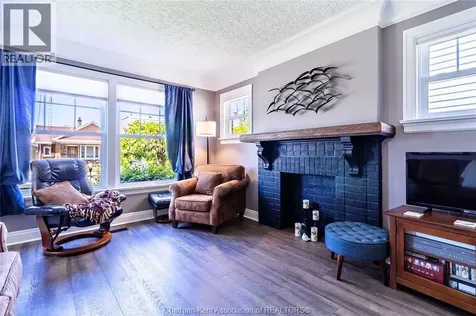 156 Emma Street Chatham ON N7L 1B3