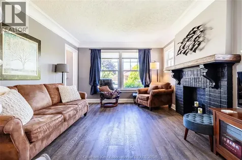 156 Emma Street Chatham ON N7L 1B3