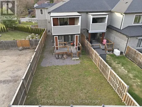 181 Anglo Street Bracebridge ON P1L 2H3