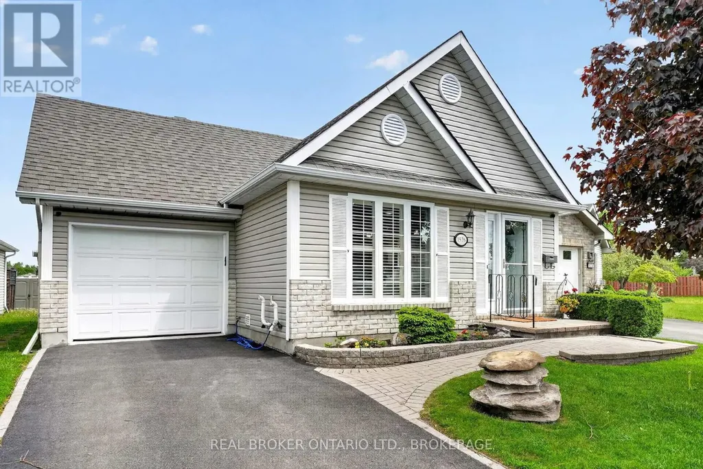 1526 Frank Court Cornwall ON K6H 7N7