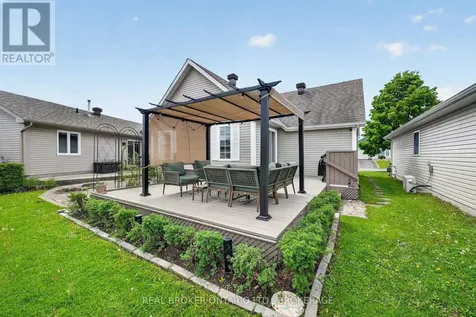 1526 Frank Court Cornwall ON K6H 7N7