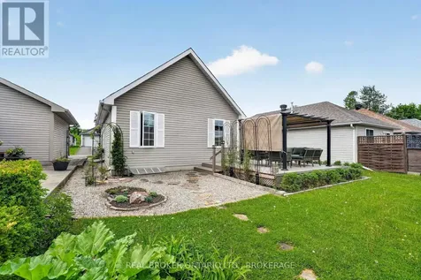 1526 Frank Court Cornwall ON K6H 7N7