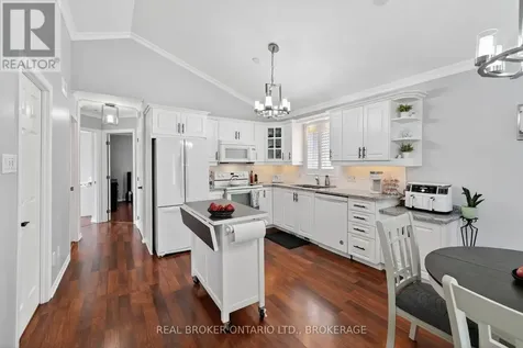 1526 Frank Court Cornwall ON K6H 7N7