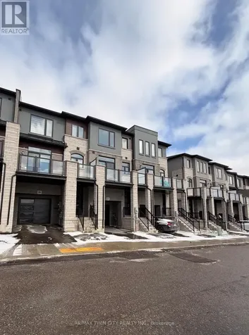 155 Equestrian Way Cambridge ON N3E 0E8