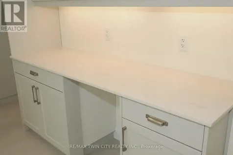 220 Jeffrey Place Kitchener ON N2C 2T7