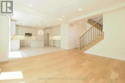 220 Jeffrey Place Kitchener ON N2C 2T7