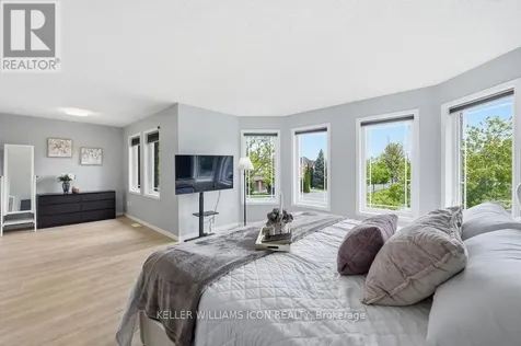 90 Sunvale Way Ottawa ON K2G 6X4