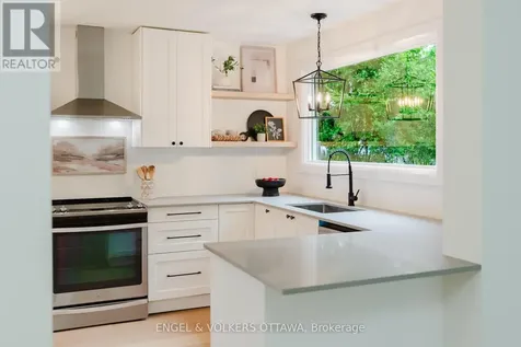 825 De Salaberry Street Ottawa ON K1J 6Y5