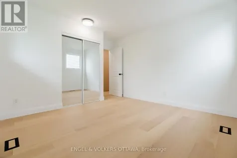 825 De Salaberry Street Ottawa ON K1J 6Y5
