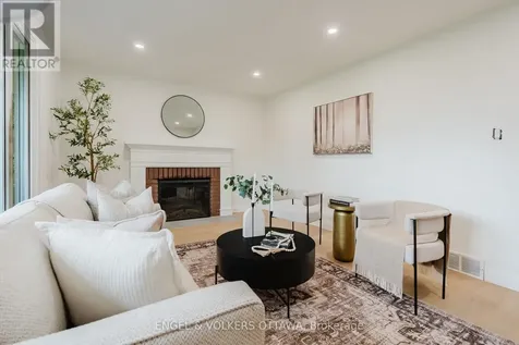 825 De Salaberry Street Ottawa ON K1J 6Y5