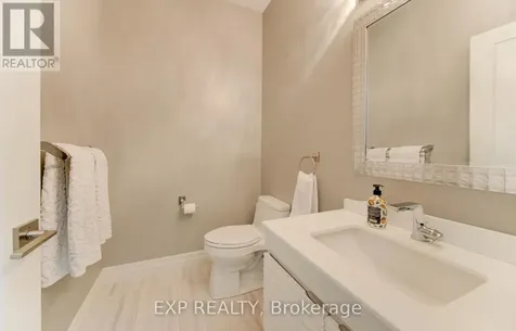 52 Edgehill Drive Kitchener ON N2P 2C6