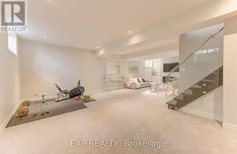 52 Edgehill Drive Kitchener ON N2P 2C6