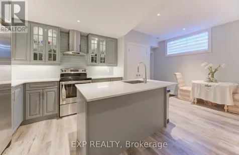 52 Edgehill Drive Kitchener ON N2P 2C6