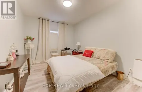 52 Edgehill Drive Kitchener ON N2P 2C6