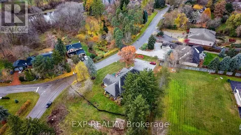 52 Edgehill Drive Kitchener ON N2P 2C6