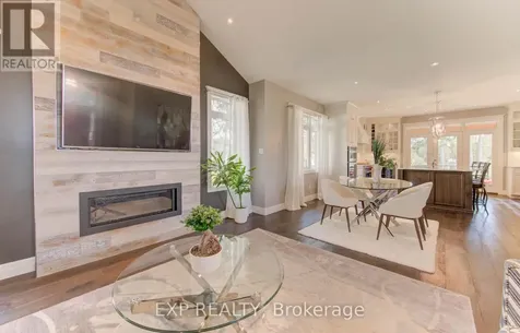 52 Edgehill Drive Kitchener ON N2P 2C6