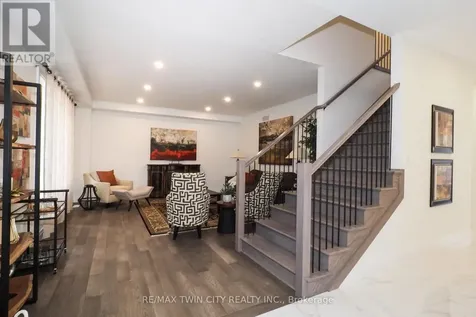 217 Jeffrey Place Kitchener ON N2C 2T7