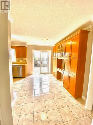 138 Apple Ridge Drive Kitchener ON N2P 2S7